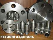 Переходы из стали 08Х18Н10Т,  фланцы из стали 25Х1МФ